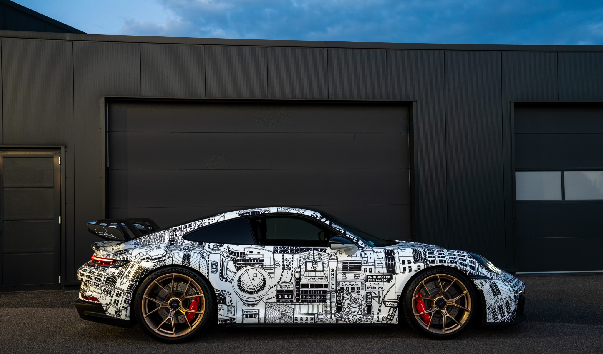 Porsche 911 GT3 édition Dr Paper Covering (one of 21) — Excel Car à Rivesaltes