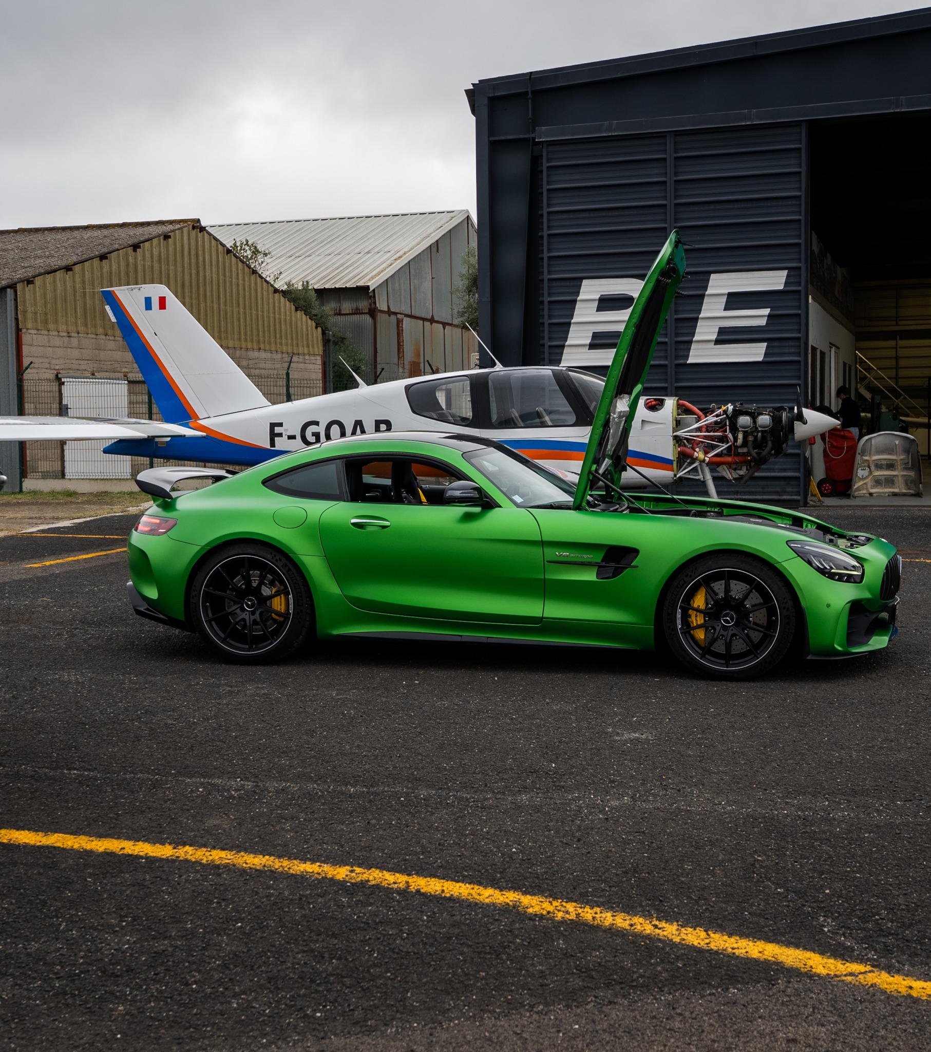 Mercedes-AMG GT R Facelift d'exception chez Excel Car — supercars et voitures de collection à Rivesaltes, près de Perpignan (66), France