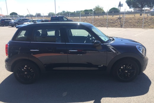 MINI COUNTRYMAN COOPER S ALL4 184 RED HOT CHILI