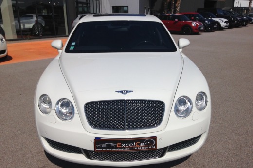 BENTLEY CONTINENTAL FLYING SPUR 6.0L W12 560 QUATTRO TIPTRONIC