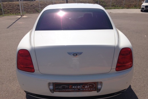 BENTLEY CONTINENTAL FLYING SPUR 6.0L W12 560 QUATTRO TIPTRONIC