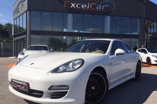 PORSCHE PANAMERA DIESEL