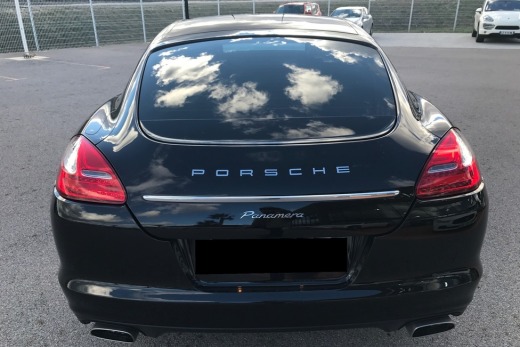 PORSCHE PANAMERA DIESEL