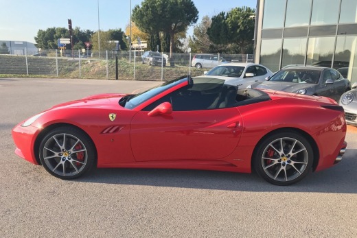 FERRARI CALIFORNIA 4.3L V8 460 DCT