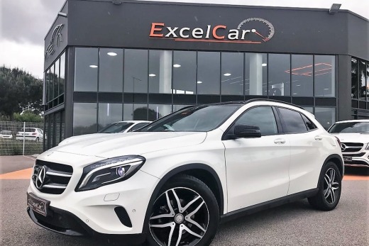 MERCEDES BENZ GLA 220 CDI SENSATION 7G-TRONIC