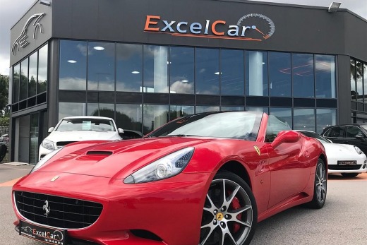 FERRARI CALIFORNIA 4.3 V8 460 DCT7