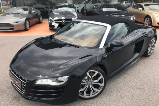 AUDI R8 SPYDER V10 5.2L TFSI 525 R-TRONIC QUATTRO
