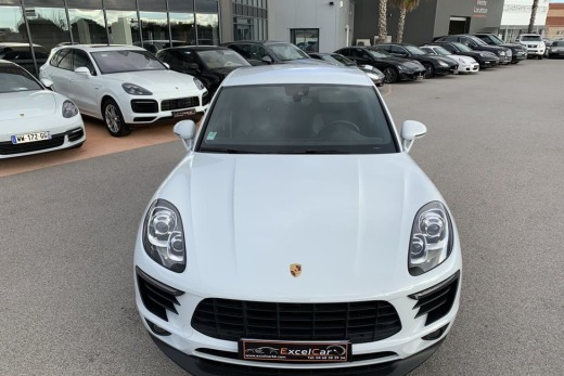 PORSCHE MACAN 2.0 245