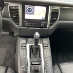 PORSCHE MACAN 2.0 245
