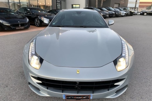 FERRARI FF V12 4RM