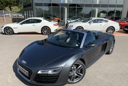 AUDI R8 SPYDER 4.2L FSI 430 S-TRONIC7