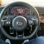 VOLKSWAGEN GOLF 7 R 310 DSG 7 AKRAPOVIC
