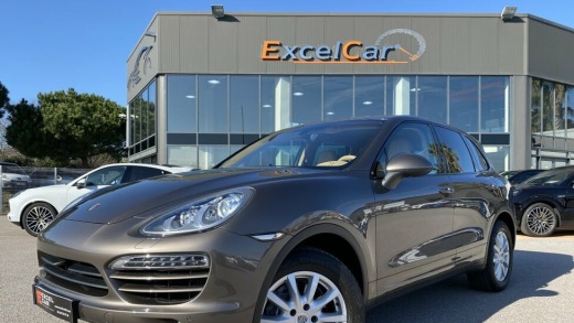PORSCHE CAYENNE DIESEL 245