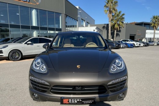 PORSCHE CAYENNE DIESEL 245