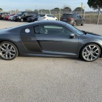 AUDI R8 COUPE 5.2L V10 525 S-TRONIC