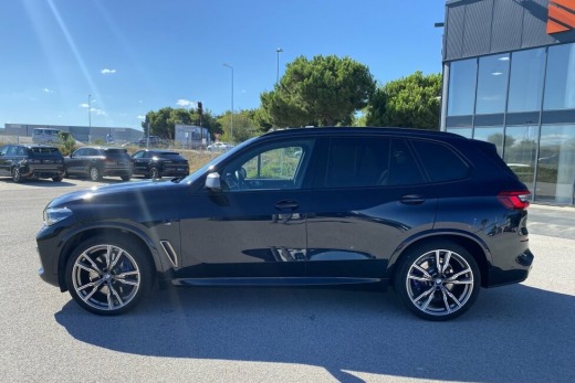 BMW X5 M50D 400