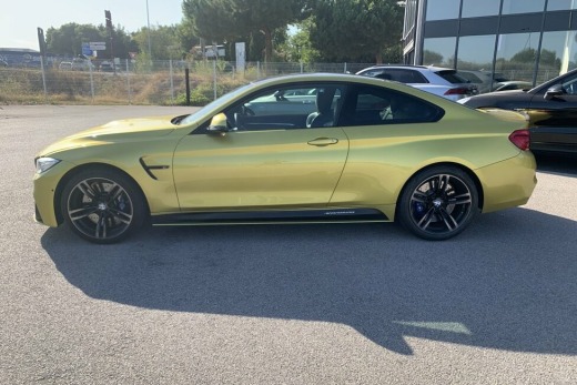 BMW M4 PERFORMANCE COUPE 431 DKG AKRAPOVIC