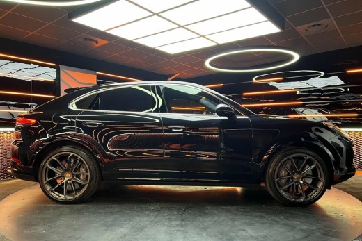 PORSCHE CAYENNE TURBO S E-HYBRID COUPE 680CH
