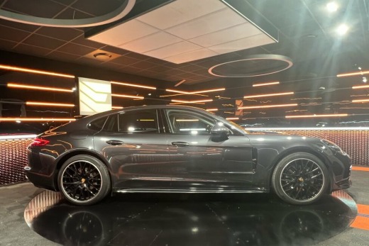 PORSCHE PANAMERA 4S DIESEL