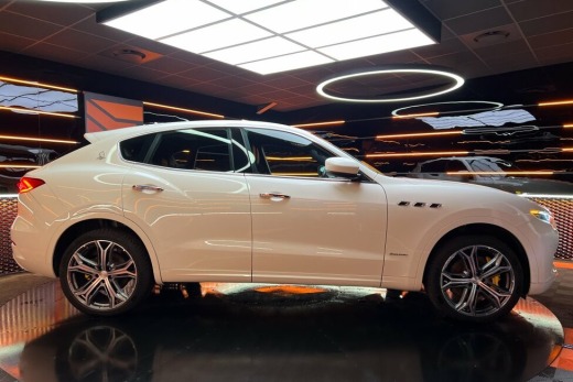 MASERATI LEVANTE S 430CH GRANLUSSO Q4