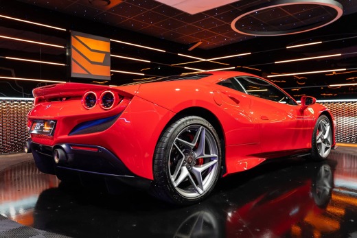 FERRARI F8 TRIBUTO COUPE 3.9 DCT