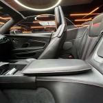 ASTON MARTIN DB11 VOLANTE