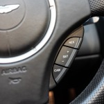 ASTON MARTIN V8 VANTAGE ROADSTER 4.7 V8 426CH
