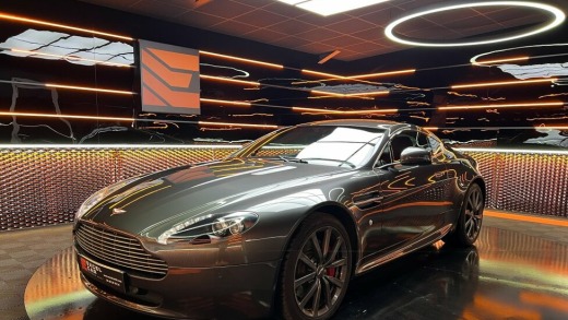 ASTON MARTIN V8 VANTAGE COUPE 4.7 420 SPORTSHIFT