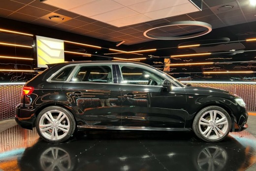 AUDI A3 SPORTBACK S LINE 35 TFSI S TRONIC