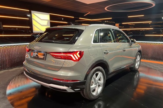 AUDI Q3 35 TDI 150CH S-TRONIC 7 DESIGN