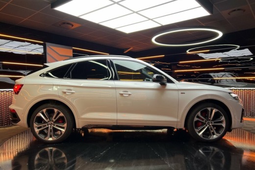 AUDI Q5 SPORTBACK 55 TFSIE QUATTRO