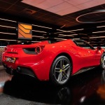 FERRARI 488 SPIDER 3.9 V8 670