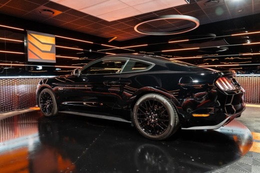 FORD MUSTANG VI FASTBACK 5.0L V8 GT BV6 421CH