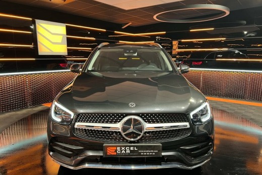 MERCEDES GLC 300 E AMG LINE