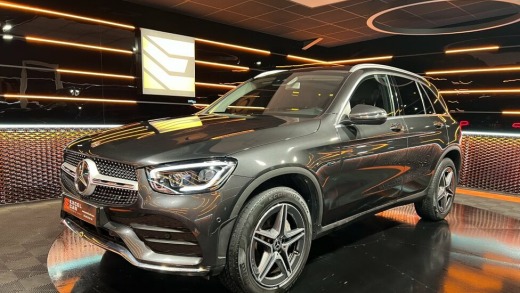 MERCEDES GLC 300 E AMG LINE