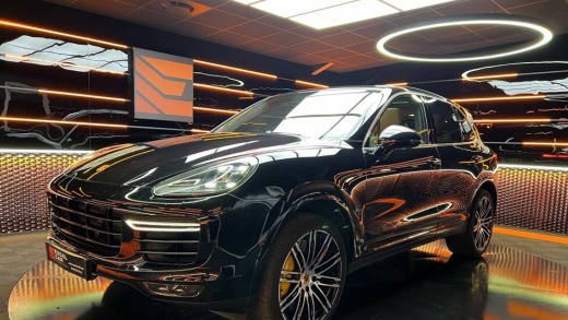 PORSCHE CAYENNE 4.8L V8 570CH TURBO S