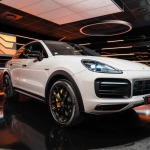 PORSCHE CAYENNE COUPE HYBRIDE 462 PACK SPORT DE CONCEPTION ALLÉGÉE