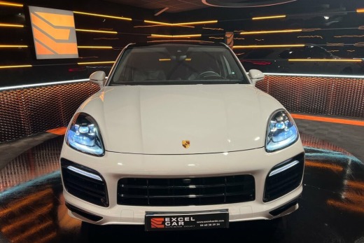 PORSCHE CAYENNE COUPÉ E-HYBRID 462