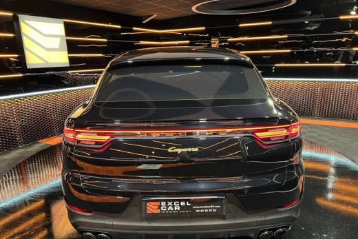 PORSCHE CAYENNE COUPE HYBRIDE 462