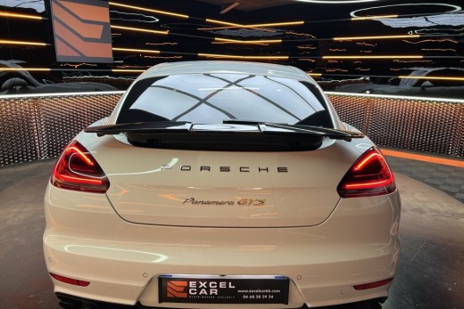 PORSCHE PANAMERA GTS 440 CH