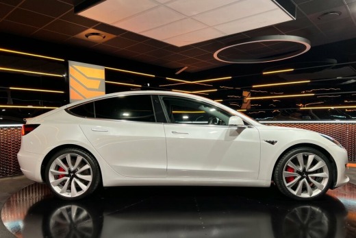 TESLA MODEL 3 PERFORMANCE AWD 490