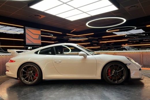 PORSCHE 991 GT3 3.8