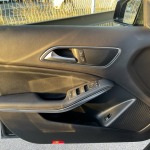 MERCEDES GLA (2) 180 SENSATION 7G-DCT