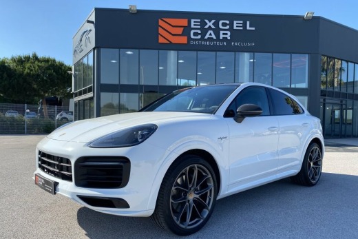PORSCHE CAYENNE COUPE HYBRIDE 462 PACK SPORT DE CONCEPTION ALLÉGÉE
