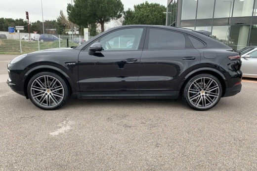 PORSCHE CAYENNE COUPE HYBRIDE 462