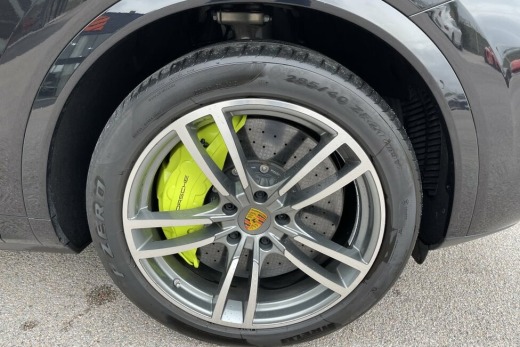 PORSCHE CAYENNE TURBO S E-HYBRID 680CH