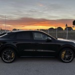 PORSCHE CAYENNE TURBO S E-HYBRID COUPE PACK SPORT DE CONCEPTION ALLEGÉE EN CARBONE 680CH