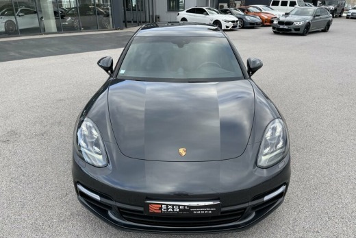 PORSCHE PANAMERA 4 E-HYBRIDE 462 SPORT TURISMO