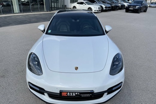 PORSCHE PANAMERA SPORT TURISMO 4 E-HYBRIDE 462 PDK