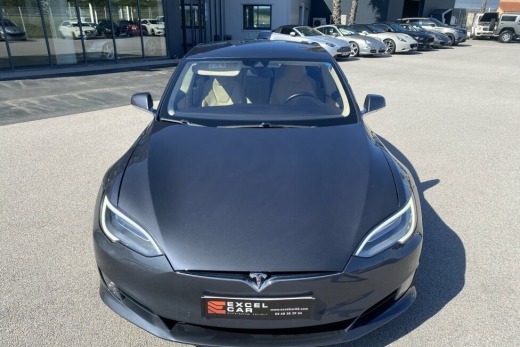 TESLA MODEL S 90D DUAL MOTOR